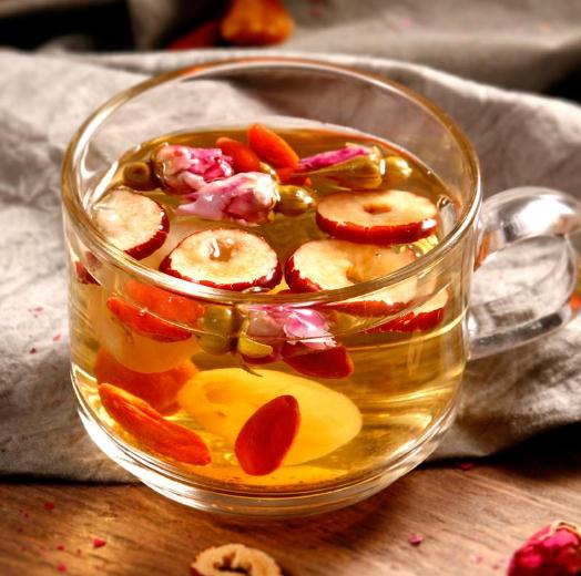 桂圆红枣茶的功效与作用 喝桂圆红枣茶的好处