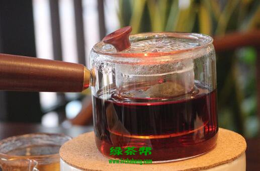 金桔普洱茶的功效与作用及禁忌
